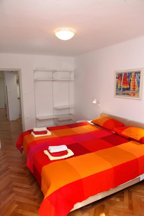 Spacious Piran Central Apartment For 5 Pax Bg Экстерьер фото