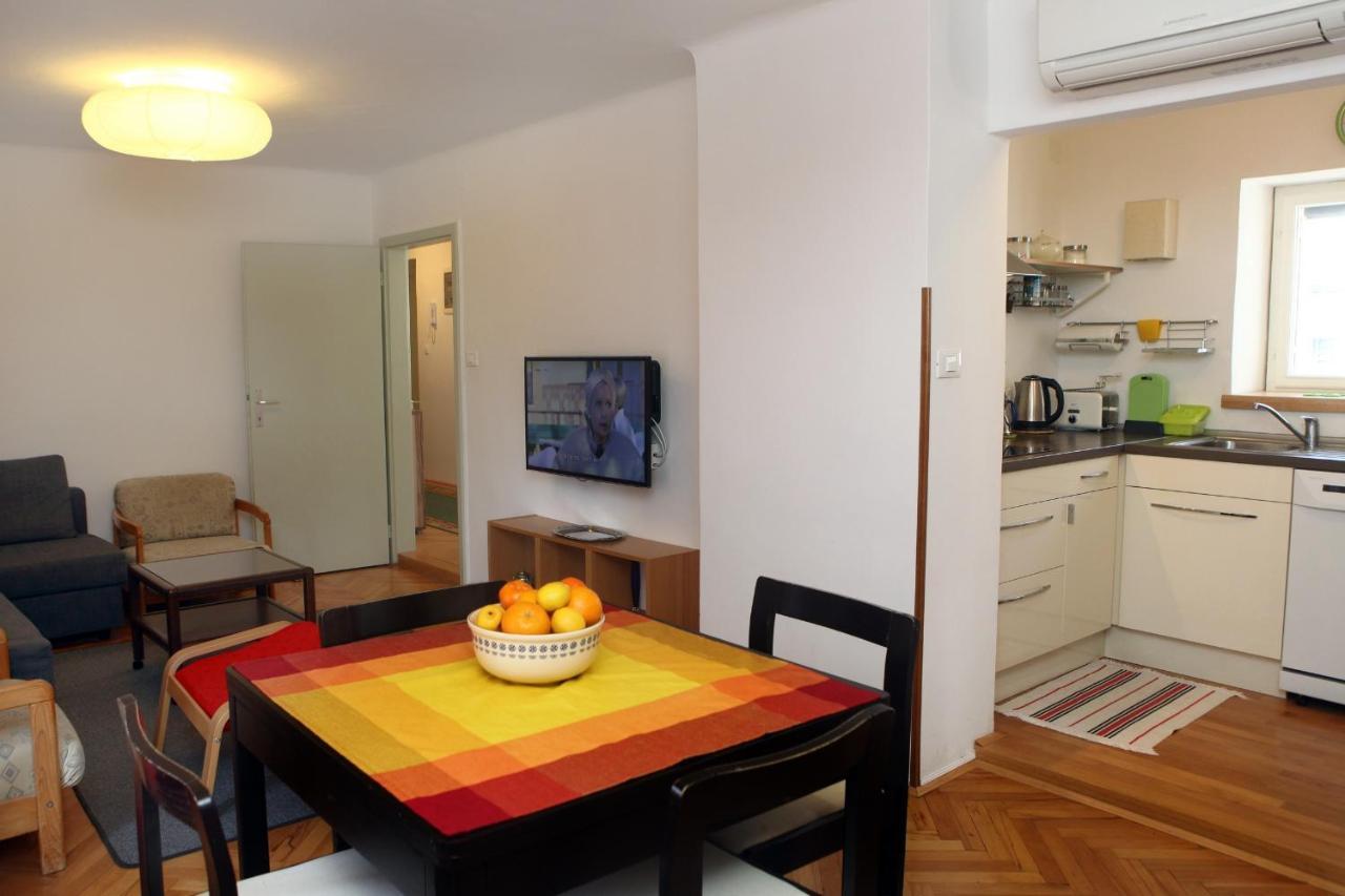 Spacious Piran Central Apartment For 5 Pax Bg Экстерьер фото